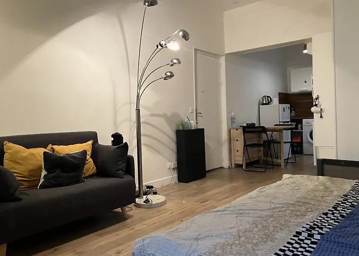Cosy 16 Saint Cloud *